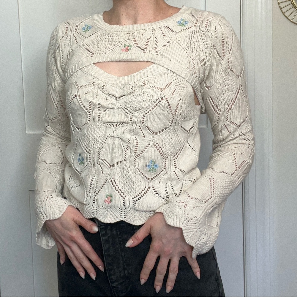 Dreamy Flower Knit Two Piece Crop with Bell Sleeves